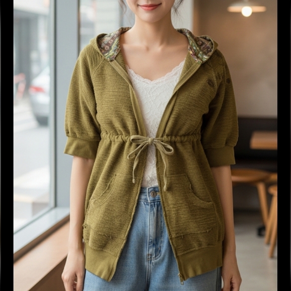 Anthropologie Tops - Anthropologie Scrapbook Y2K vintage Baby Doll Hoodie Size Medium